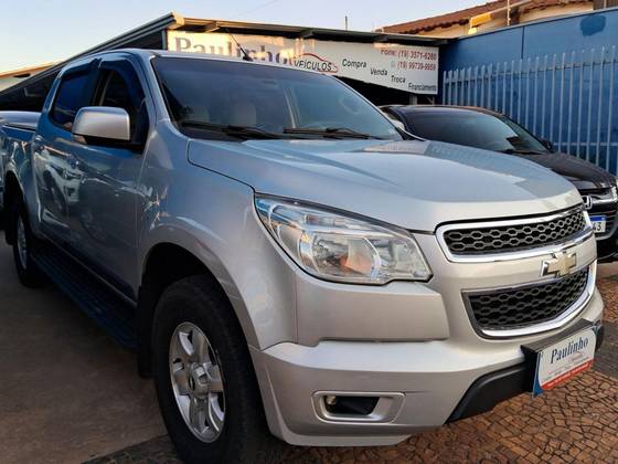 CHEVROLET S10 2.4 LT 4X2 CD 8V FLEX 4P MANUAL CHEVROLET S10 2.4 LT 4X2 CD 8V FLEX 4P MANUAL